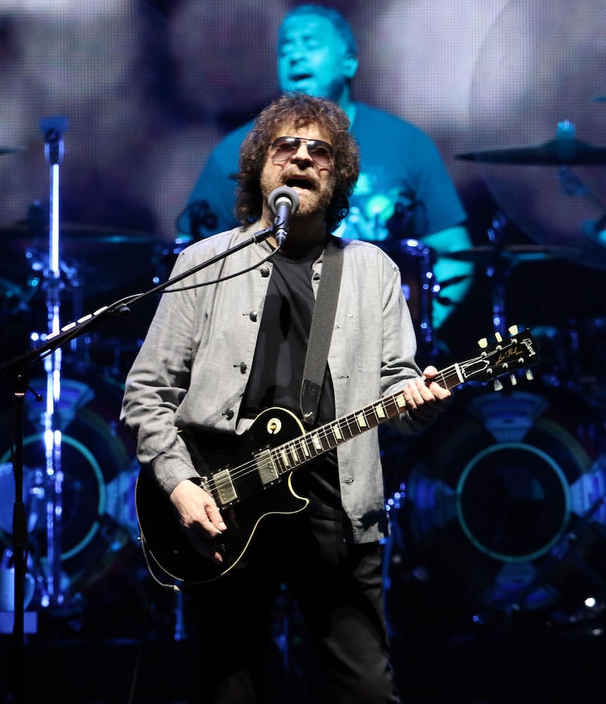 PHOTOS: Jeff Lynne’s ELO dazzles at Atlanta show