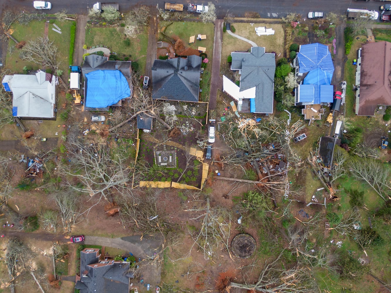 Kemp visits tornado-ravaged Coweta County