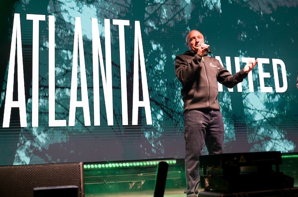 Atlanta United President Darren Eales address fans gathered for Atlanta United’s new uniform launch event Saturday, Feb.19, 2022 at Piedmont Park in Atlanta. (Daniel Varnado/For the Atlanta Journal-Constitution)