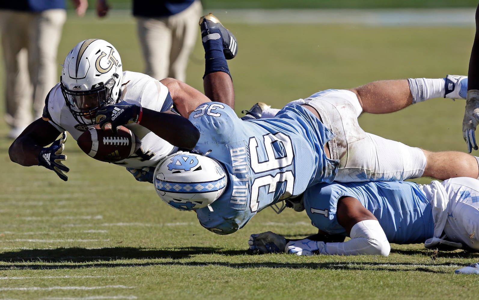 Photos: Jackets earn road win over Tar Heels