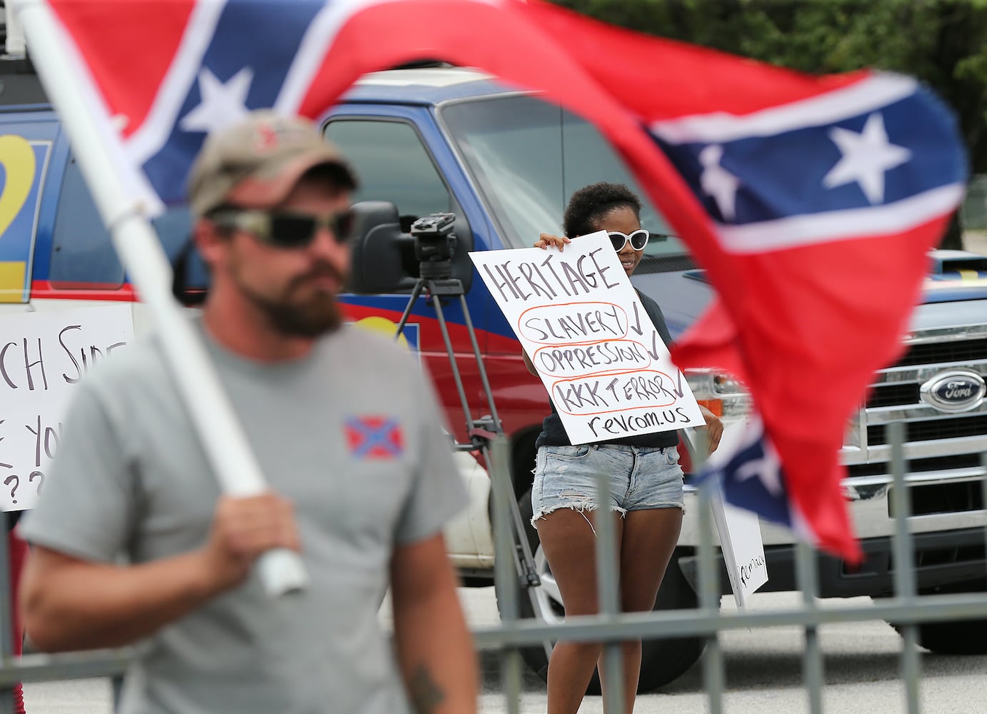 Confederate flag rally