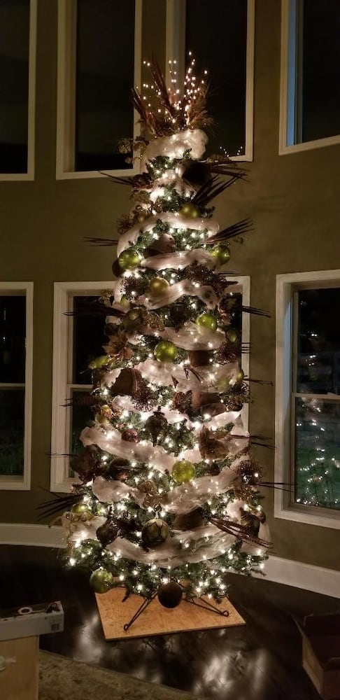 Photos: From elegant to Charlie Brown-style, Atlantans share their Christmas trees