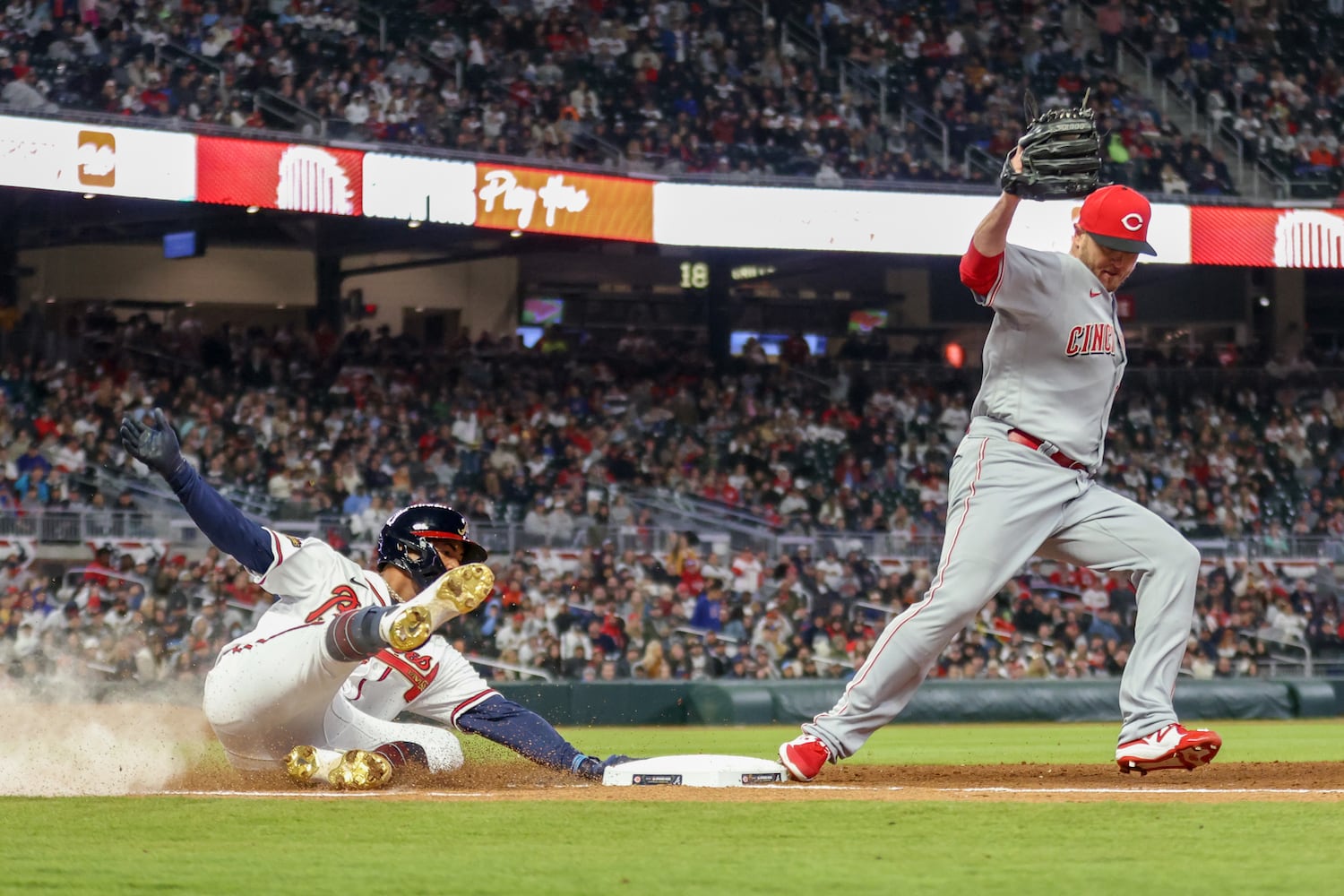 Atlanta Braves and Reds