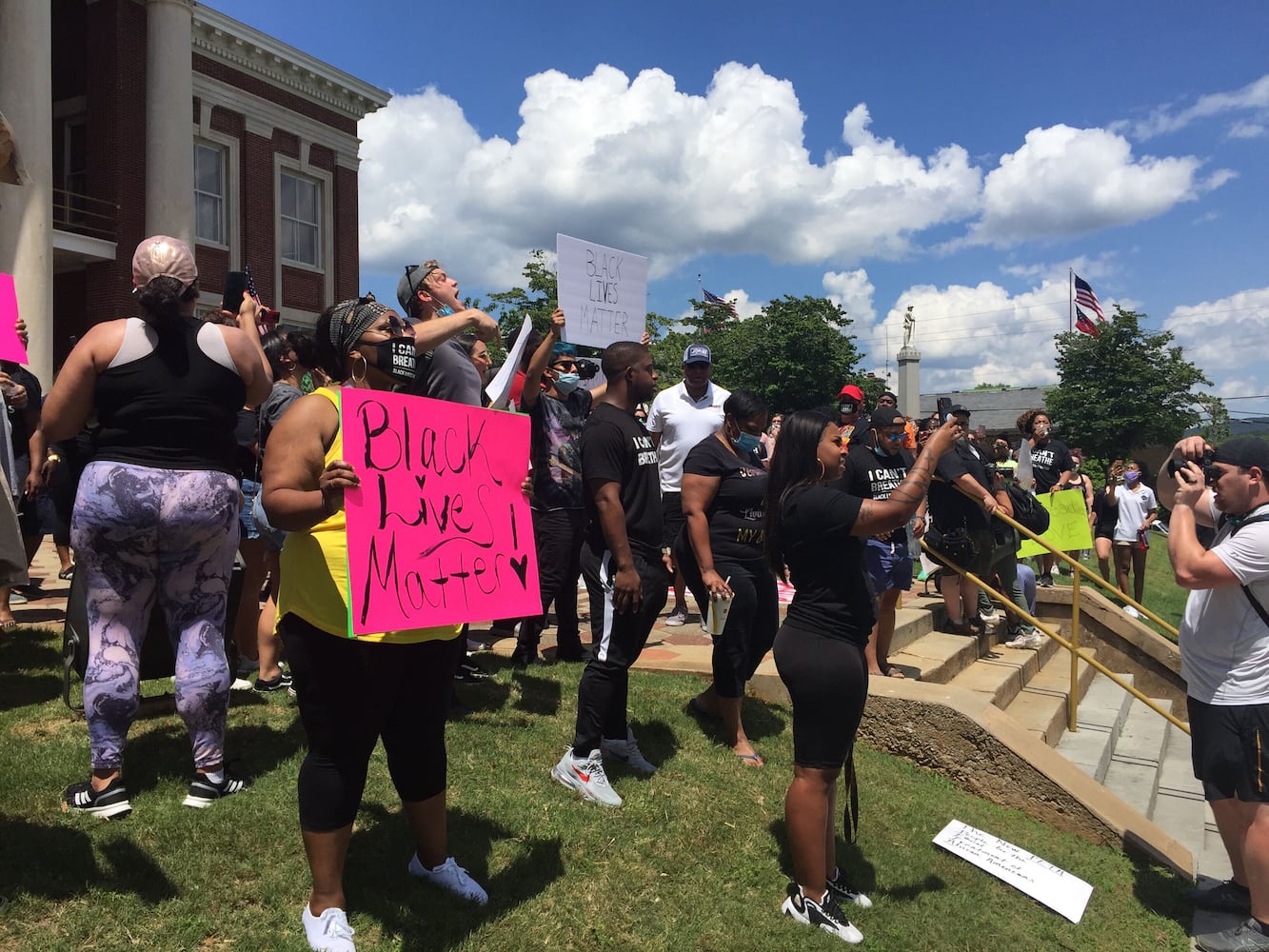 PHOTOS: Atlanta braces for second night of protests