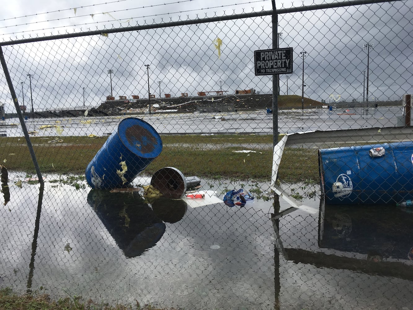 Strong storms  in Georgia cause deaths, devastation