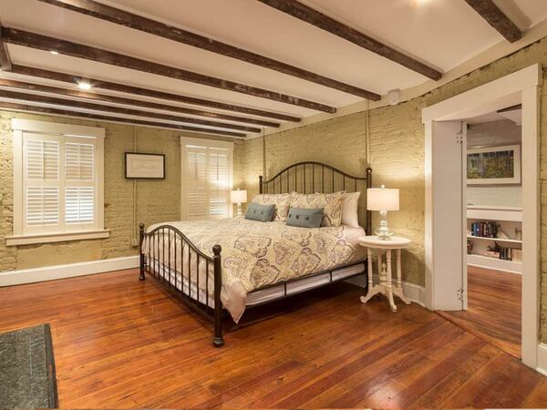 The Southern Belle Garden apartment offers a romantic respite inside its lovingly appointed 1,350 square feet.