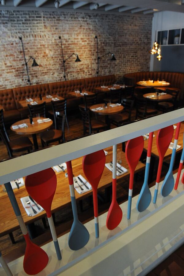 A view of the dining room at Morningside Kitchen. (Beckysteinphotography.com)