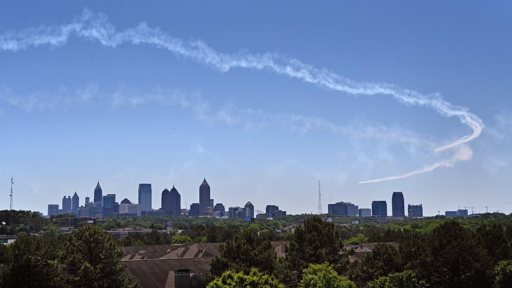 PHOTOS: Blue Angels, Thunderbirds fly over Atlanta