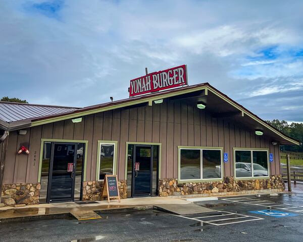 Cleveland's Yonah Burger is located on a busy stretch of highway in North Georgia. (Henri Hollis/henri.hollis@ajc.com)