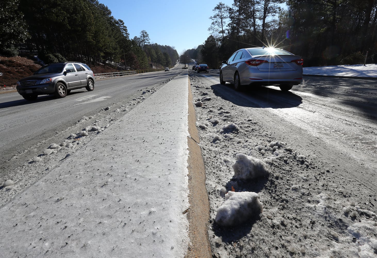 Snow, ice make for wintry weekend in metro Atlanta