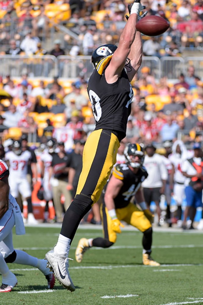 Photos: Falcons take on Steelers in exhibition game