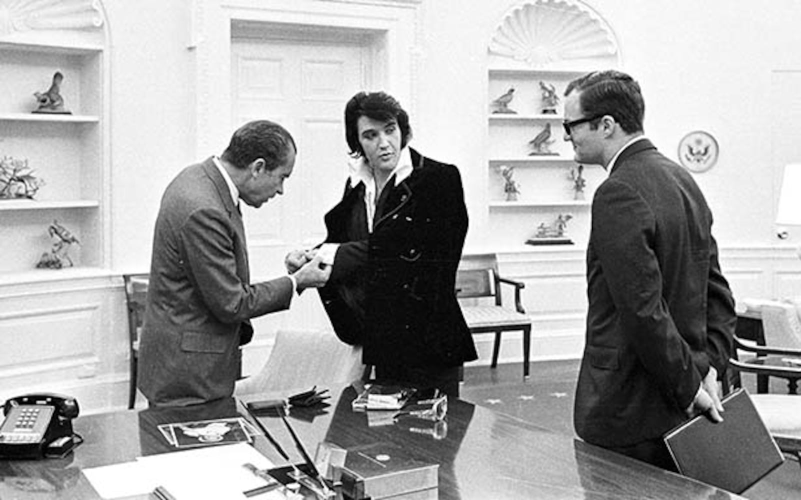 Elvis and Richard Nixon