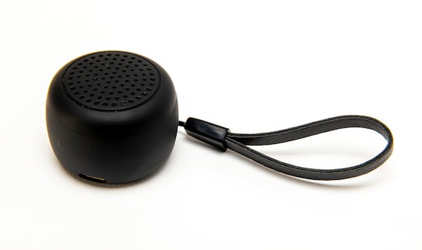 Momoho's Mini Bluetooth speaker. (Mel Melcon/Los Angeles Times/TNS)