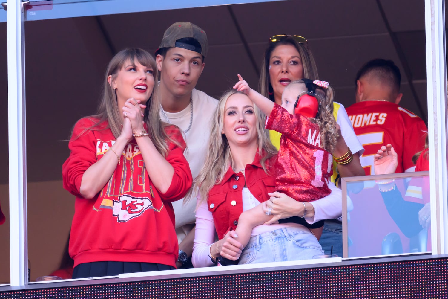 Taylor swift at Chiefs games