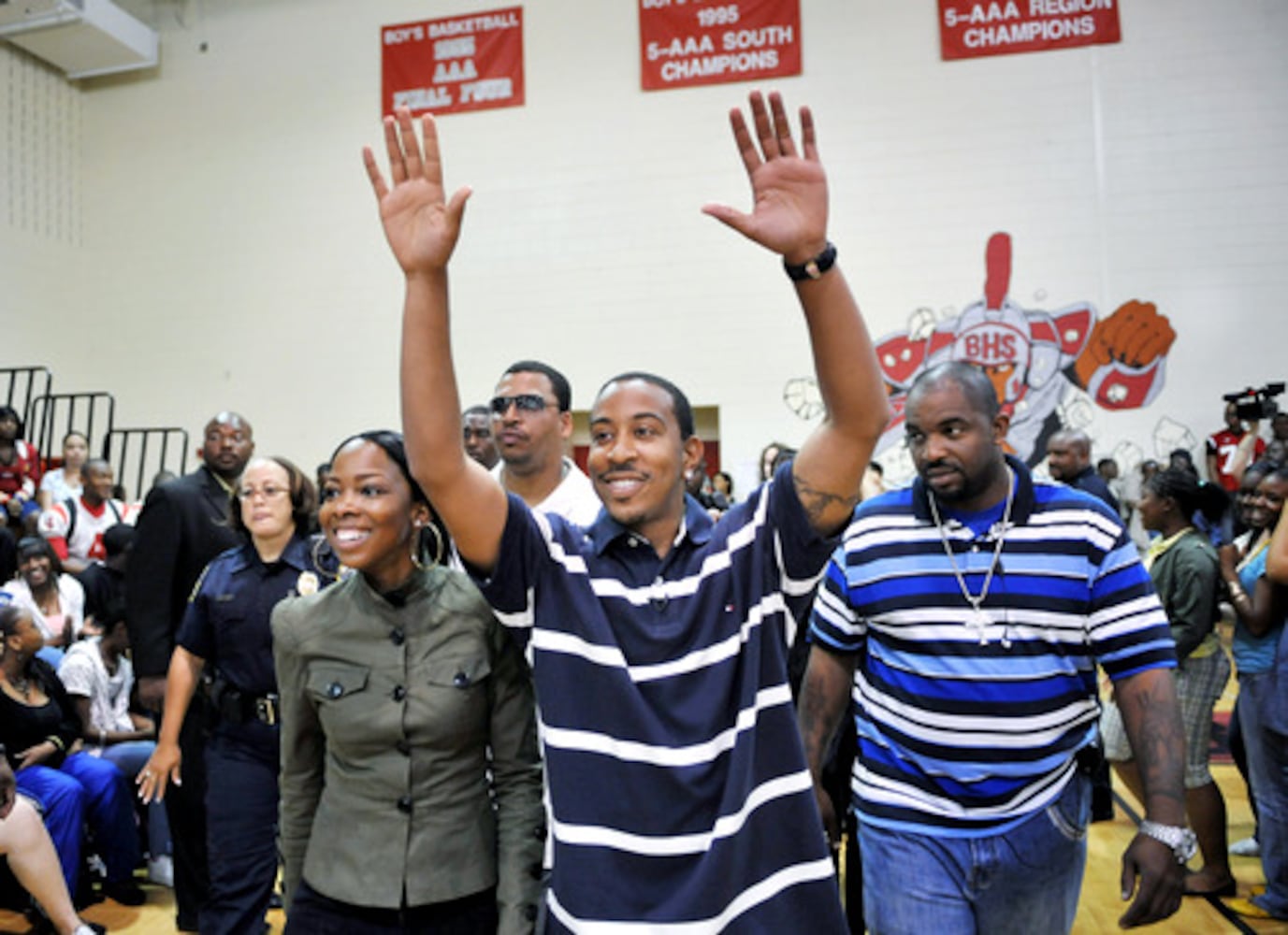 Ludacris returns to alma mater Banneker High