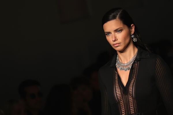 MILAN, ITALY - SEPTEMBER 24: Model Adriana Lima walks the runway at the Bottega Veneta show during Milan Fashion Week Spring/Summer 2017 on September 24, 2016 in Milan, Italy. (Photo by Vittorio Zunino Celotto/Getty Images)