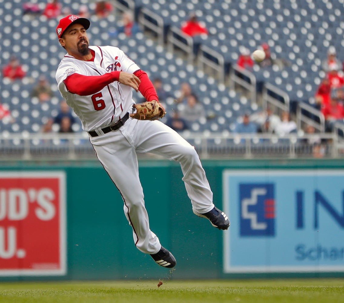 Photos: Braves record a win over the Nationals