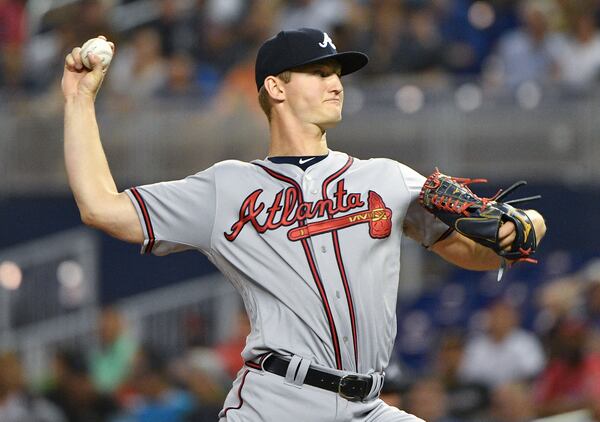 Mike Soroka of the Braves delivers a pitch. (Photo by Mark Brown/Getty Images)