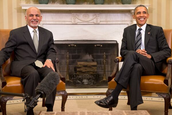 President Barack Obama, right, meets with Afghan President Ashraf Ghani in the Oval Office of the White House, Tuesday, March 24, 2015, in Washington. (AP Photo/Jacquelyn Martin)