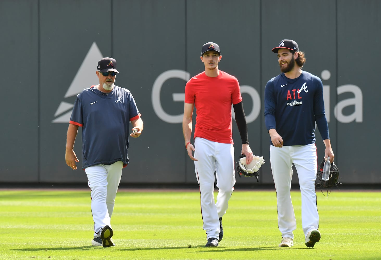 Atlanta Braves workout prior to NLCS