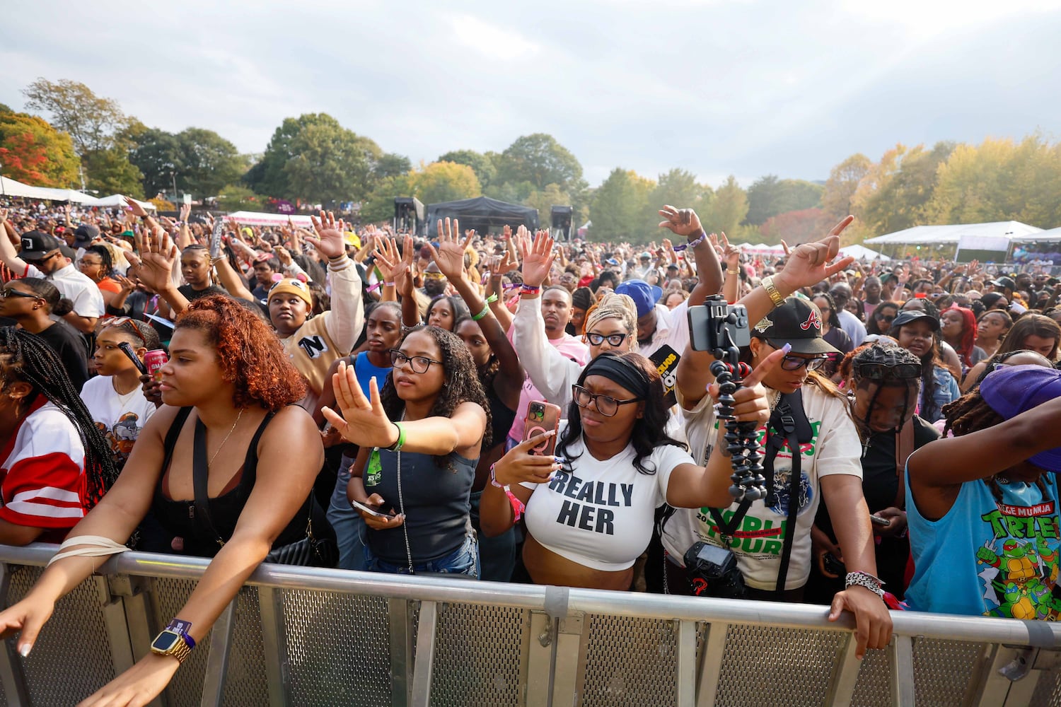 Crowd scene at the 2024 One Musicfest