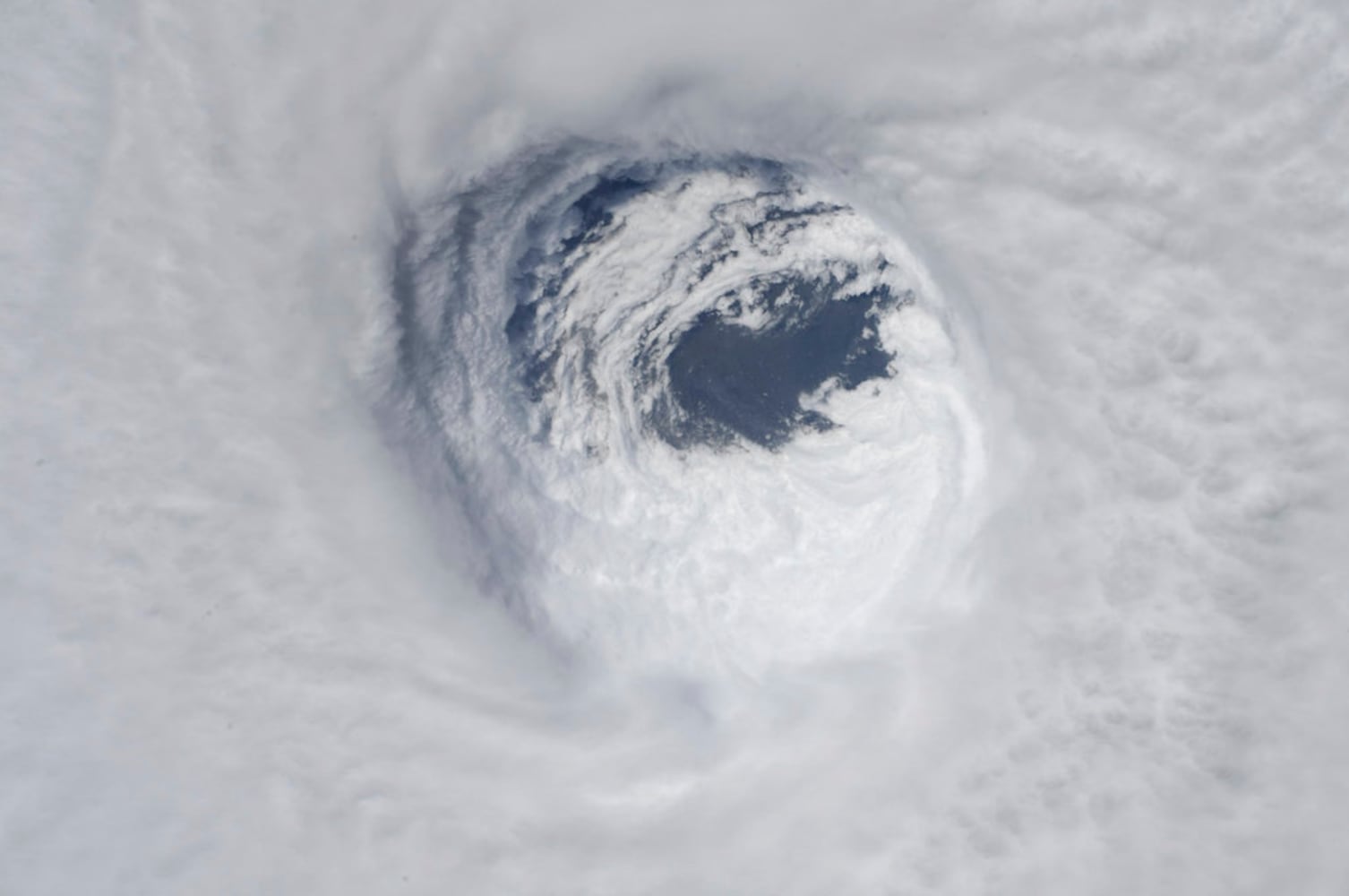 Photos: Florida Panhandle battens down for Hurricane Michael