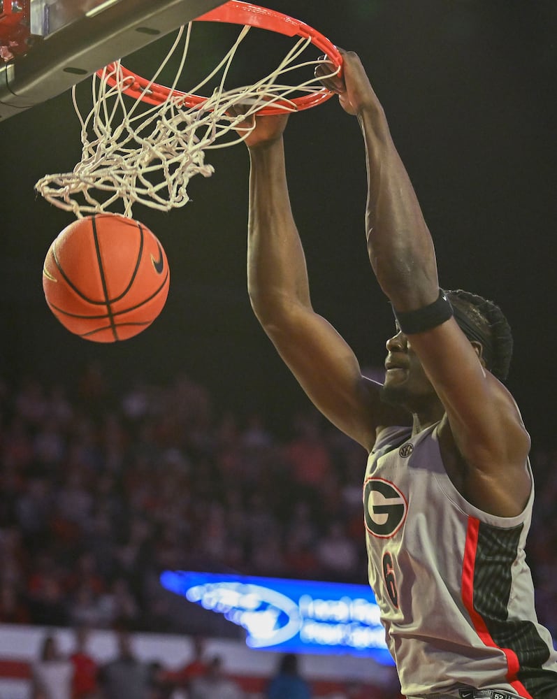 Georgia center Somto Cyril (6) dunks against Vanderbilt during the second half of an NCAA Basketball game Saturday, March 8, 2025 at Stegeman Coliseum in Athens. Georgia beat Vanderbilt 79-68. (Daniel Varnado/For the Atlanta Journal-Constitution)