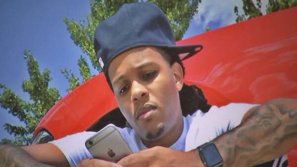 Justuss Rogers was fatally shot while meeting someone to cellphones.