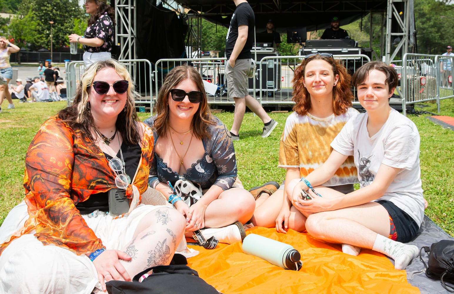 230102 Atlanta, Ga: Fans file in early to catch early acts like Linka Moja and Mali VelasquezPhoto taken Friday May 3, 2024 at Central Park, Old 4th Ward. AAJC 050324 shaky day one (RYAN FLEISHER FOR THE ATLANTA JOURNAL-CONSTITUTION)