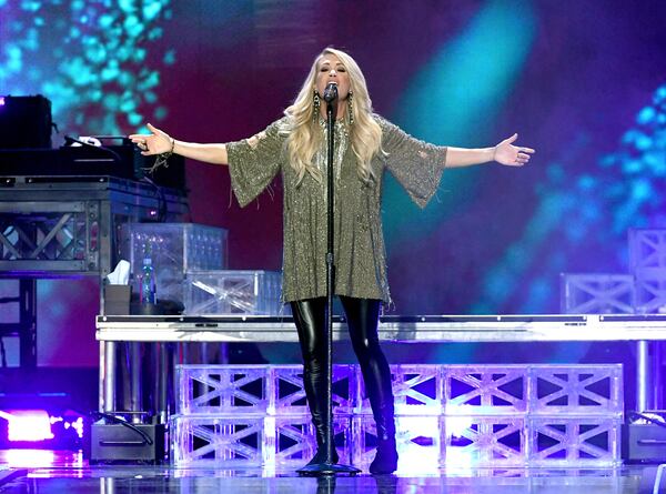 LAS VEGAS, NV - SEPTEMBER 22:  Carrie Underwood performs onstage during the 2018 iHeartRadio Music Festival at T-Mobile Arena on September 22, 2018 in Las Vegas, Nevada.  (Photo by Kevin Winter/Getty Images for iHeartMedia)