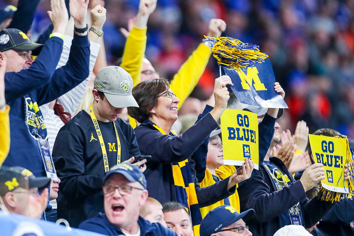 Photos: Florida, Michigan clash in Chick-fil-A Peach Bowl