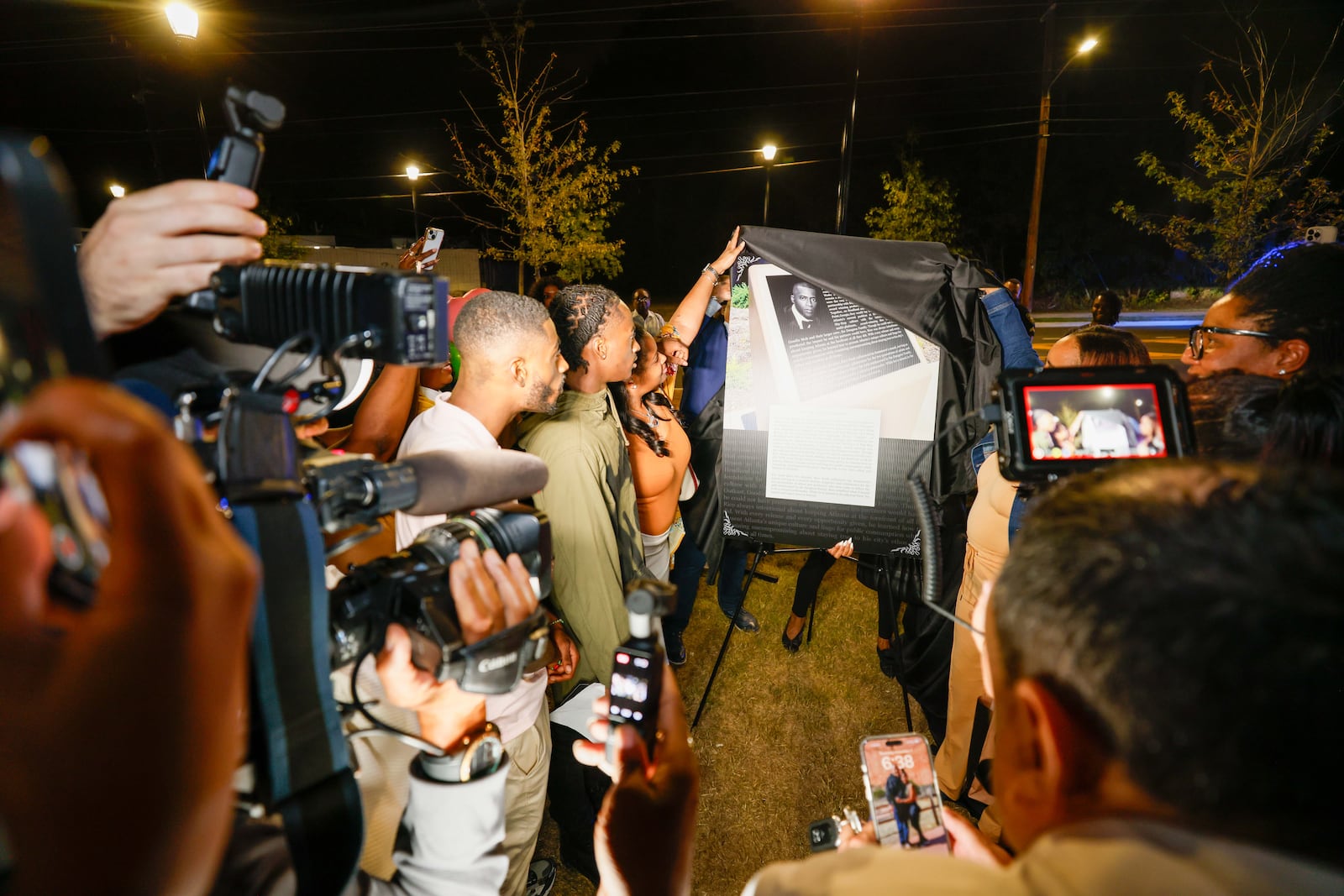 Family members, former Dungeon Family members, and music colleagues will gather on Thursday, November 7, 2024, to celebrate Rico Wade’s impactful life and legacy. During the ceremonies, a monument replica was unveiled in East Point, Atlanta.
(Miguel Martinez / AJC)