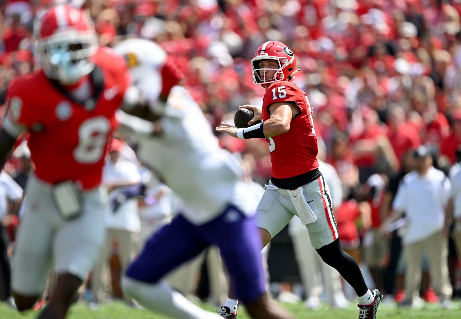 Georgia quarterback Carson Beck (15) gets off a pass during the first half in an NCAA football game at Sanford Stadium, Saturday, September 9, 2024, in Athens. Georgia won 48-3 over Tennessee Tech. (Hyosub Shin / AJC)