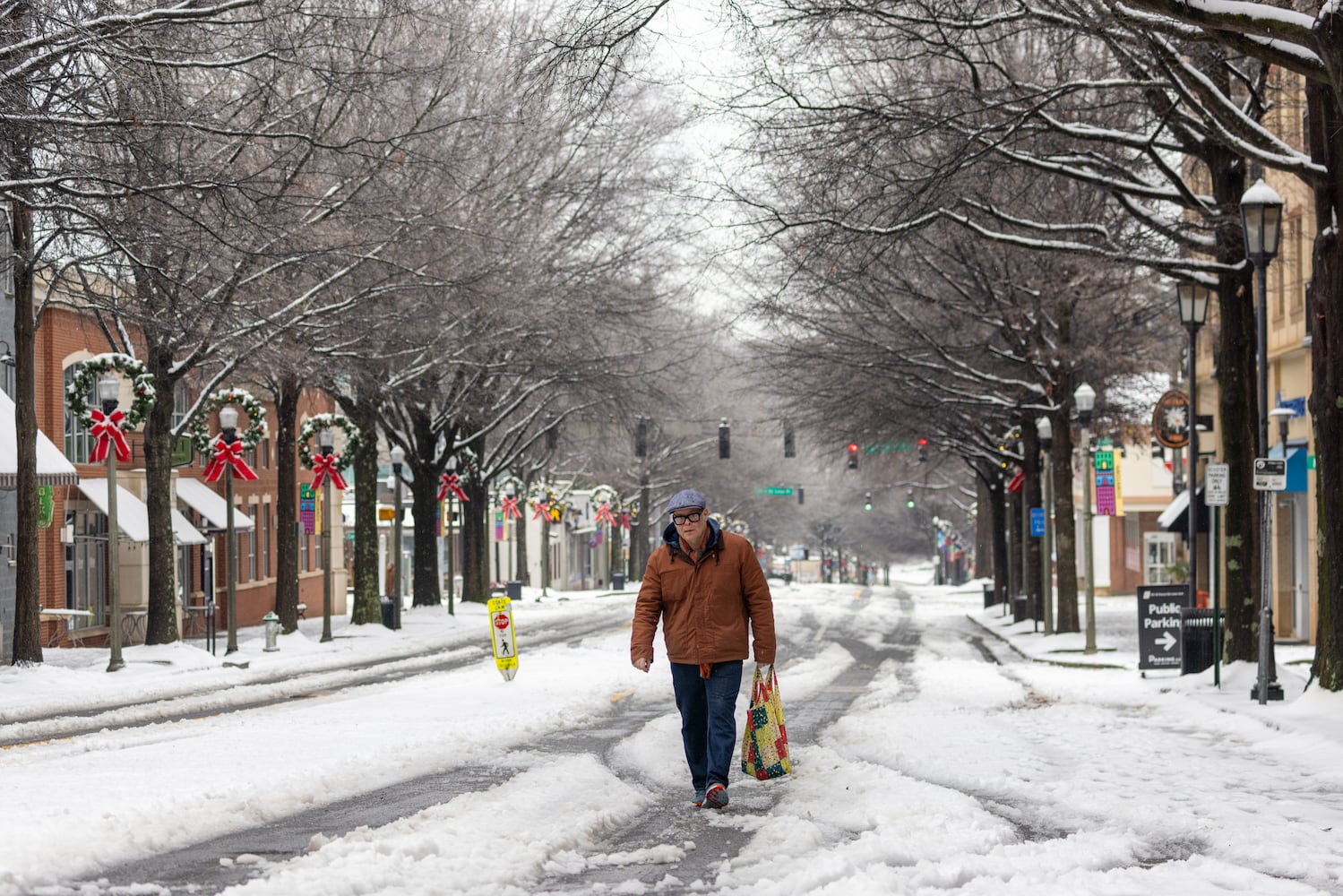 PHOTOS: Snow storm hits Atlanta
