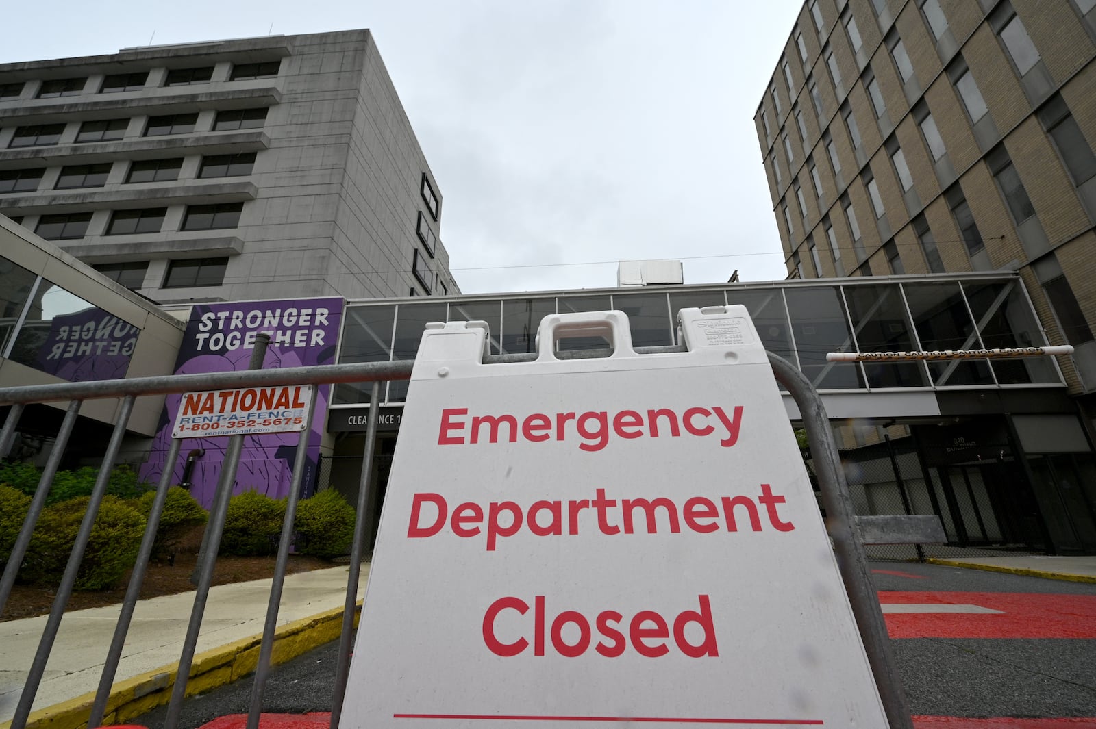 Exterior of Wellstar Atlanta Medical Center, which closed 6 month ago, Wednesday, April 26, 2023, in Atlanta. Wellstar closed Atlanta Medical Center on Nov. 1, 2022. Wellstar has said it closed the AMC hospitals because it was not financially feasible to keep them open, despite millions in improvements. (Hyosub Shin / Hyosub.Shin@ajc.com)