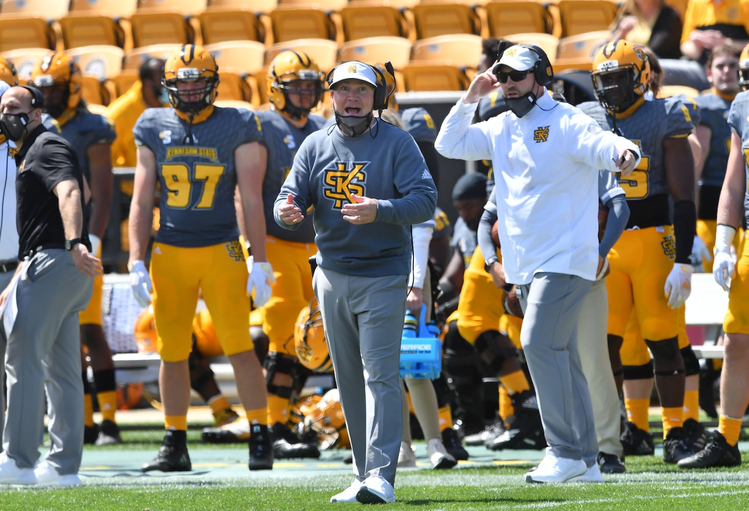 Kennesaw-Robert Morris football photo