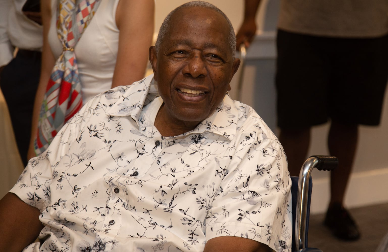 Photos: Hank Aaron shares wisdom, experiences with young athletes