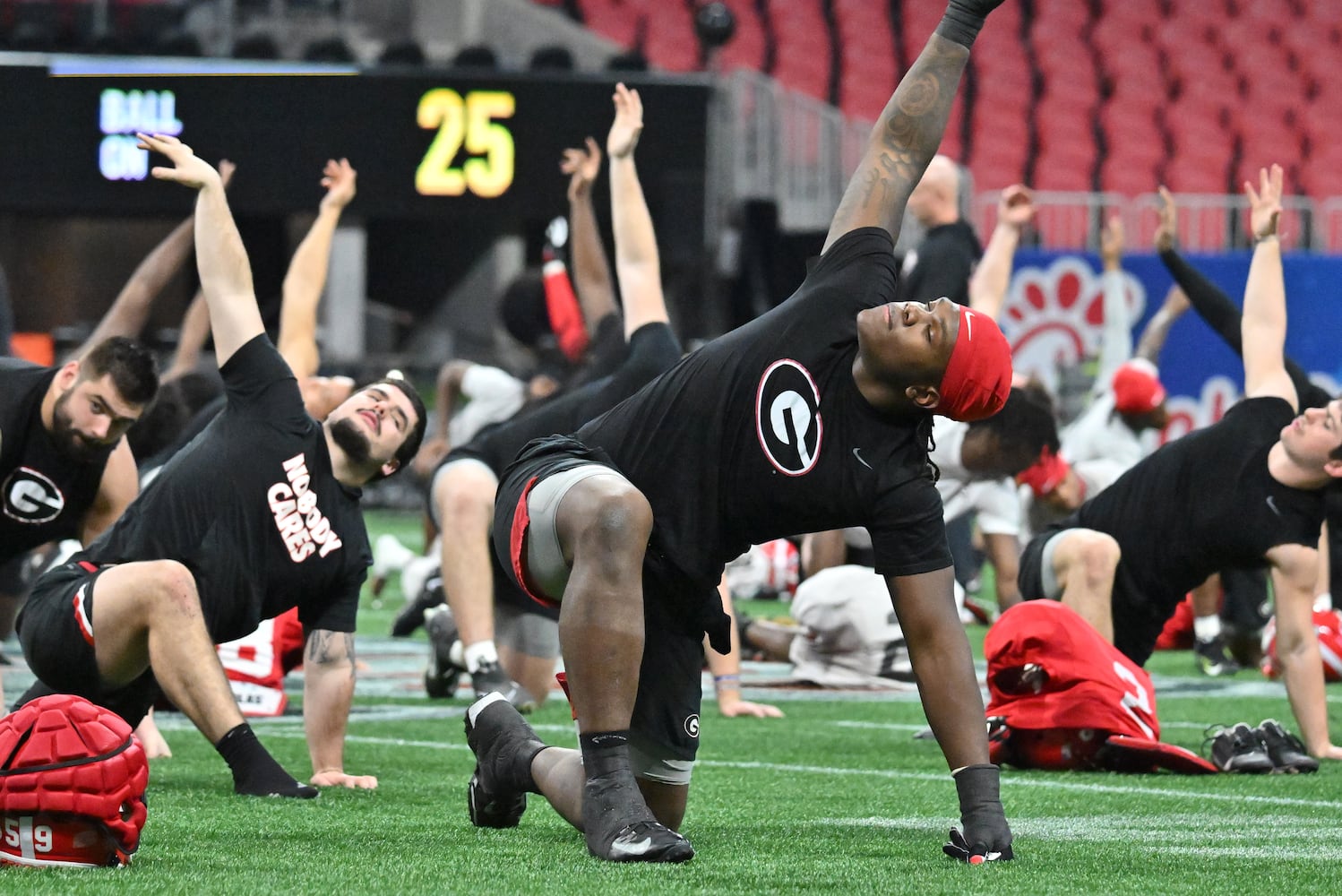 Peach Bowl Georgia practice