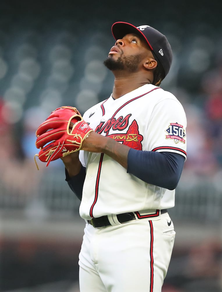 BRAVES PHOTO