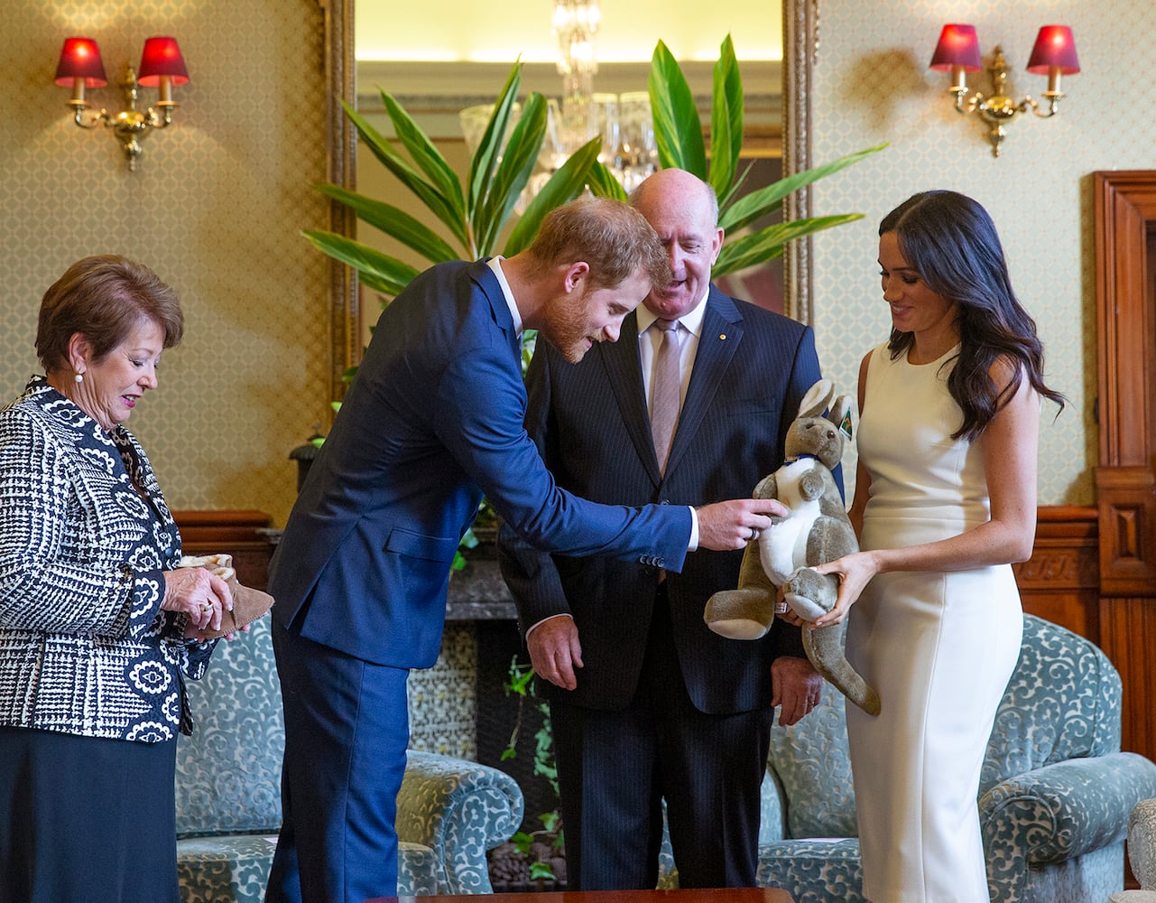 Meghan Markle, Prince Harry begin royal tour of Australia