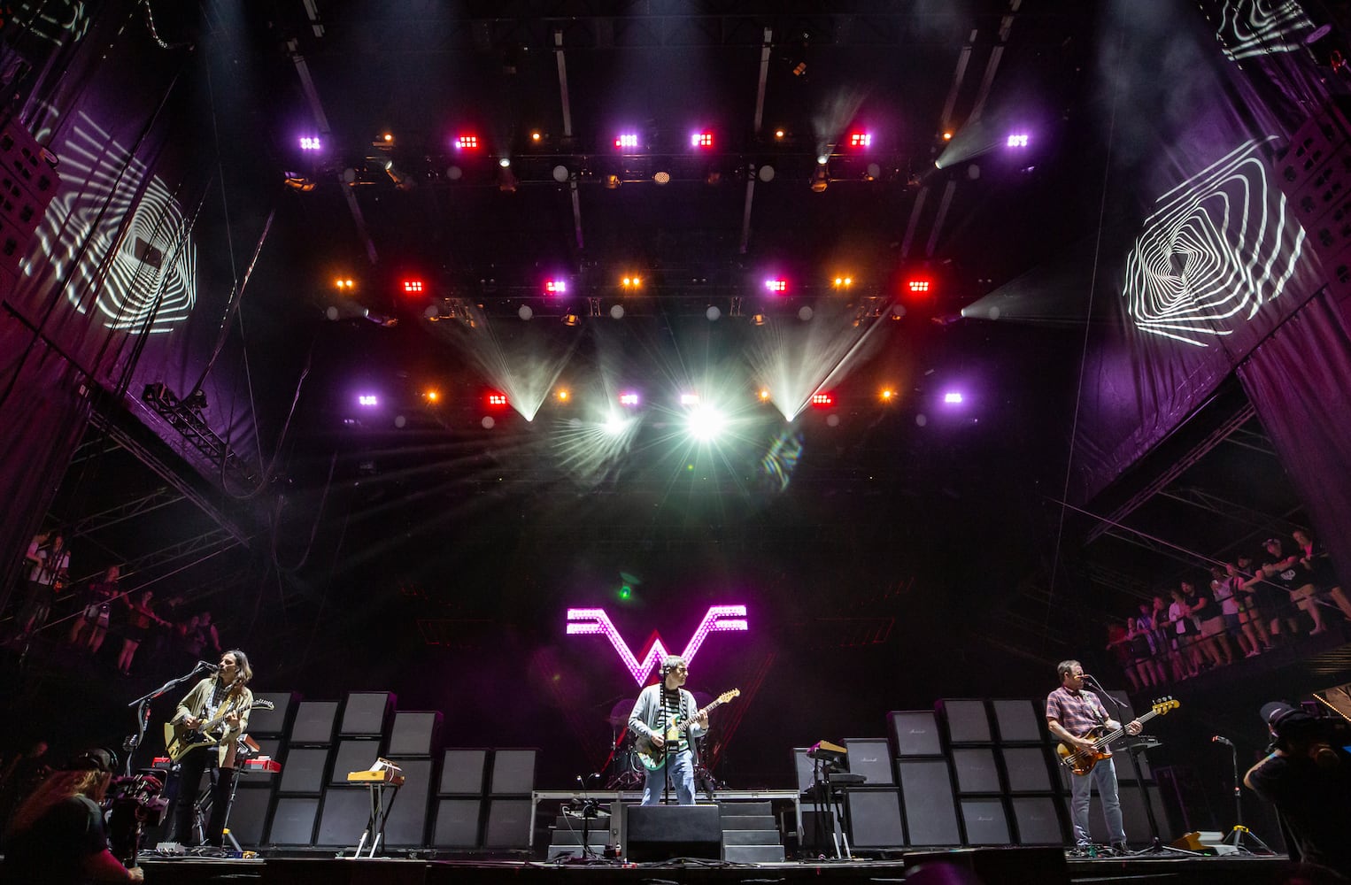 Atlanta, Ga: Weezer closed out night 2 at the Peachtree stage with their brand of quirky, alt-rock. Photo taken Saturday May 4, 2024 at Central Park, Old 4th Ward. (RYAN FLEISHER FOR THE ATLANTA JOURNAL-CONSTITUTION)