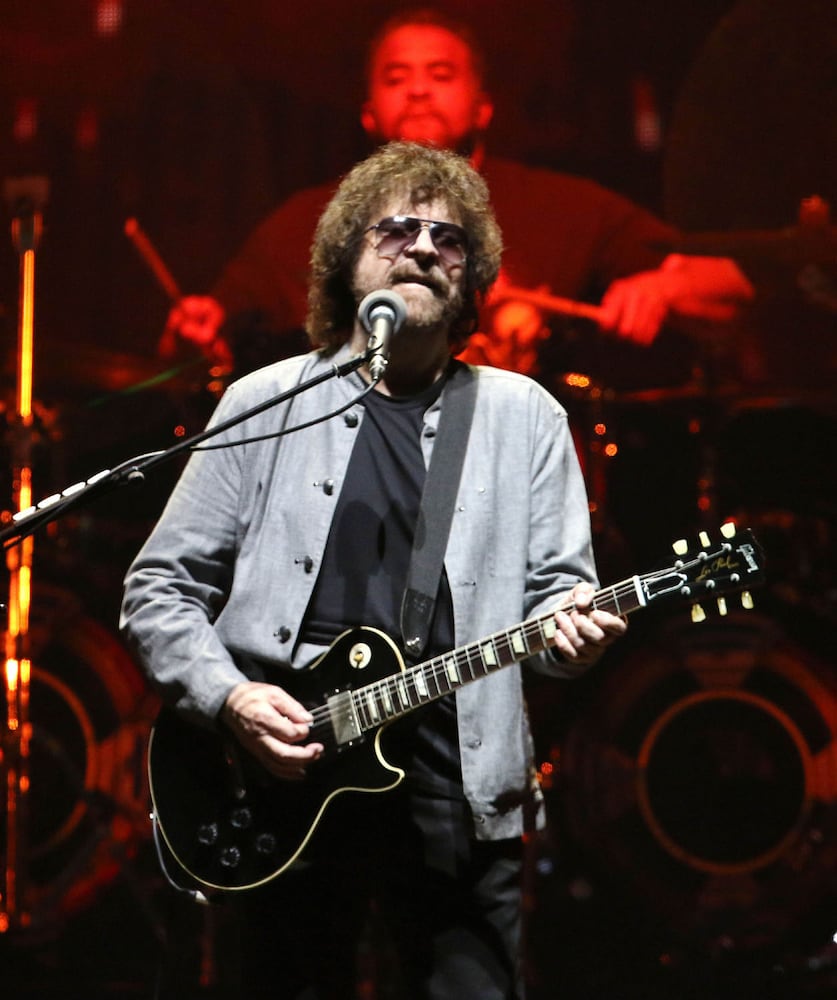 PHOTOS: Jeff Lynne’s ELO dazzles at Atlanta show