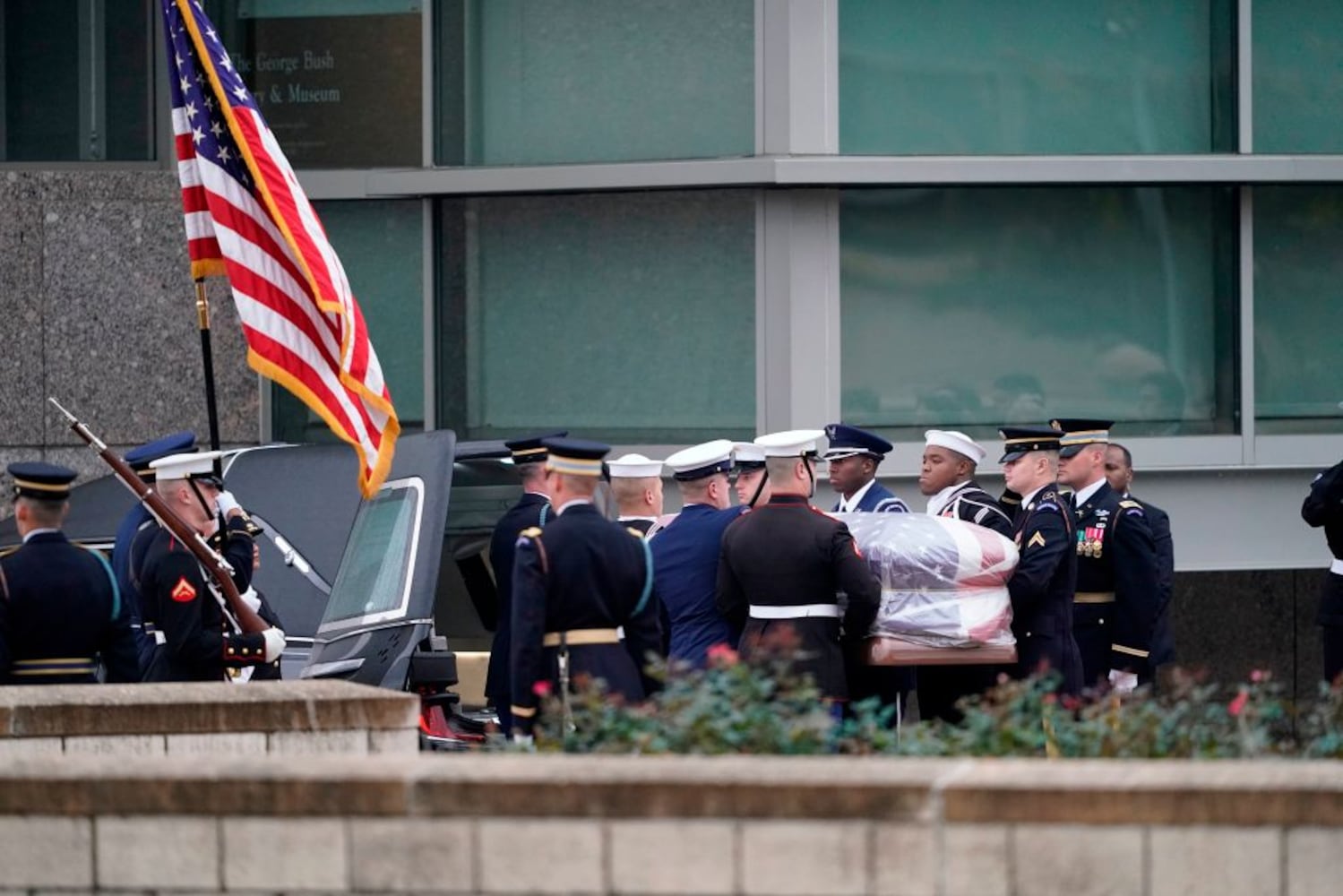 Photos: Mourners say goodbye to President George H.W. Bush in Houston