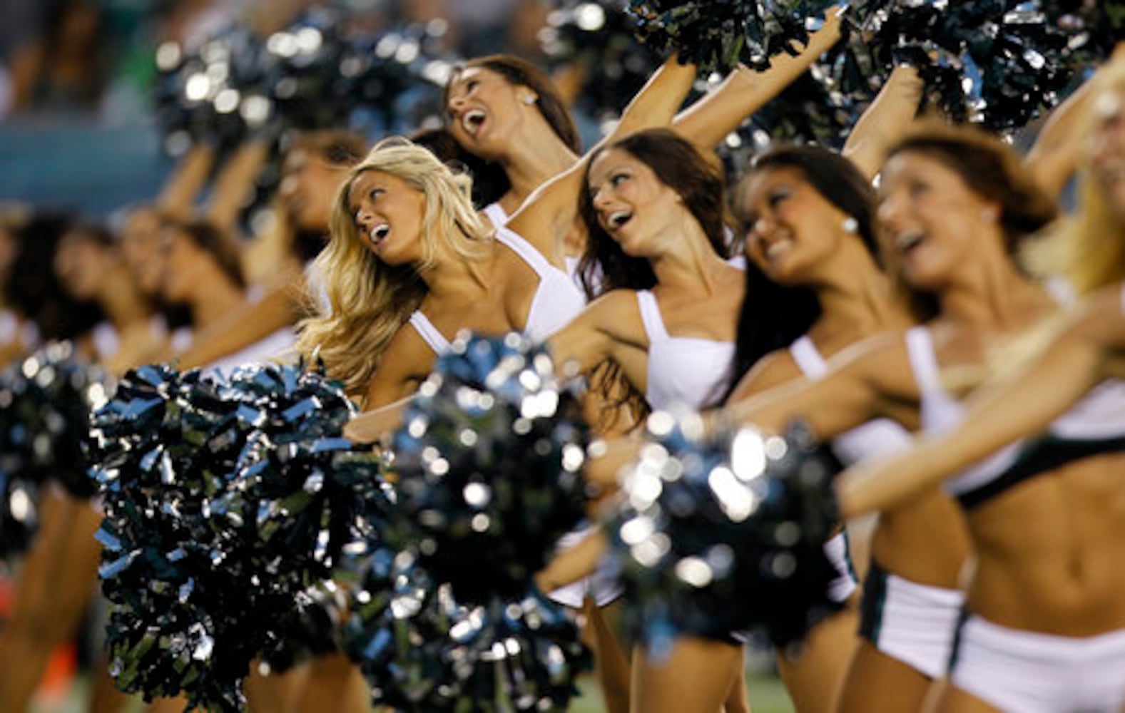 Top NFL cheerleading squads