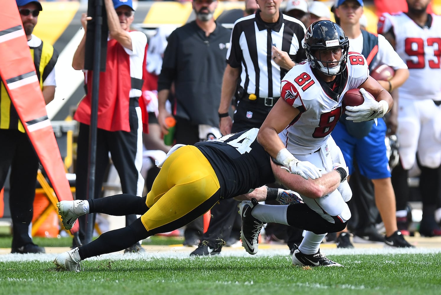 Photos: Falcons battle Steelers in key road game