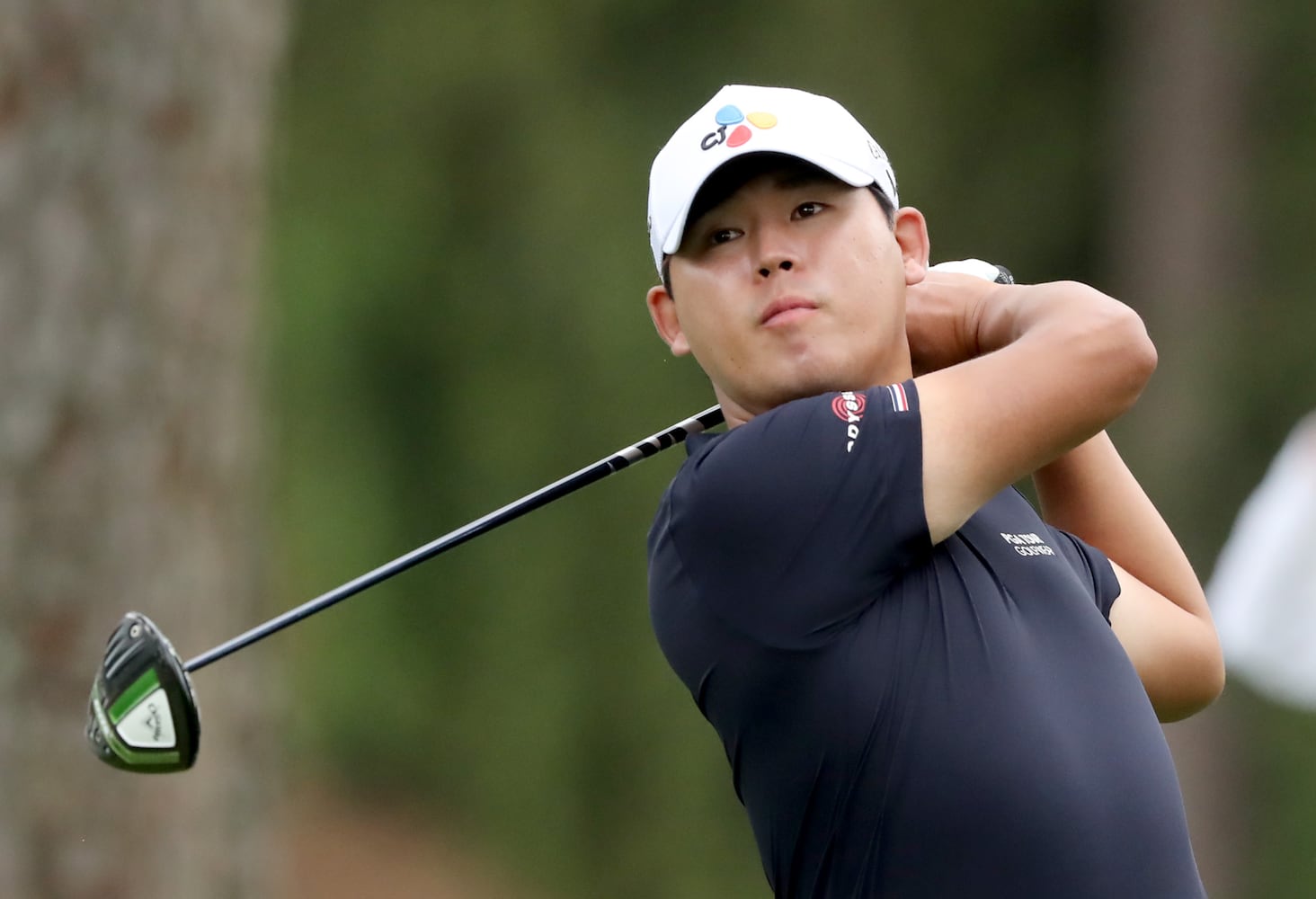 April 9, 2021, Augusta: Si Woo Kim hits his tee shot on the seventeenth hole during the second round of the Masters at Augusta National Golf Club on Friday, April 9, 2021, in Augusta. Curtis Compton/ccompton@ajc.com