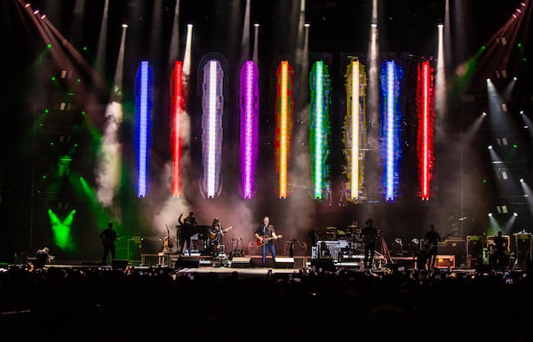 Blake Shelton brought his "Neon Light" to Mercedes-Benz Stadium fior ATLive on Nov. 15, 2019. Photo: Ryan Fleisher/Special to the AJC.