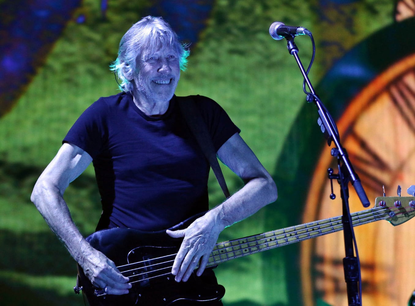 Roger Waters