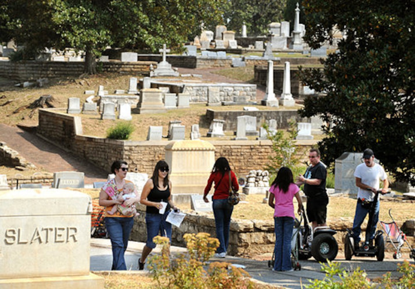 Sunday in the Park at Oakland Cemetery