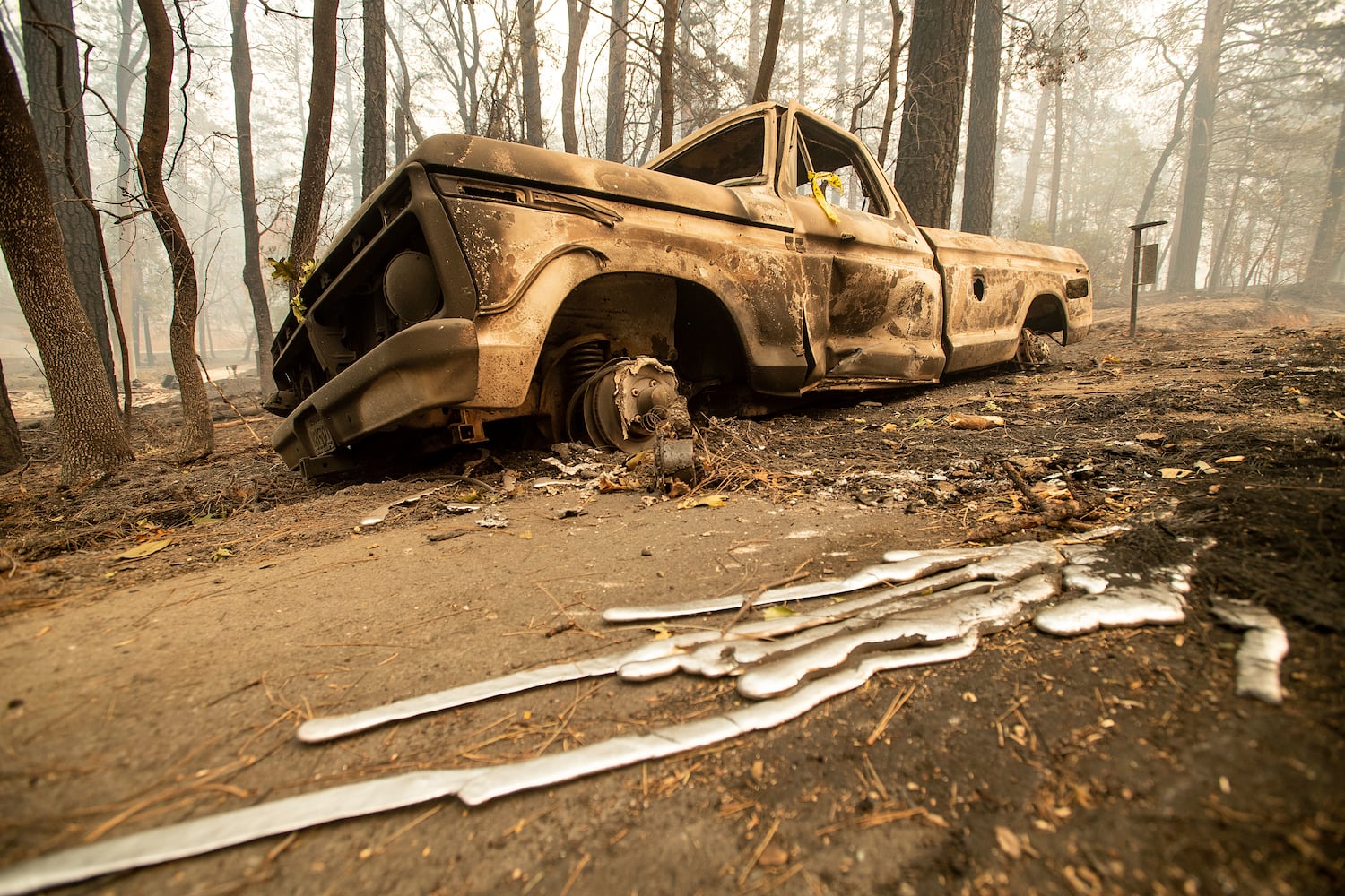 Photos: Deadly wildfires blaze through northern, southern California